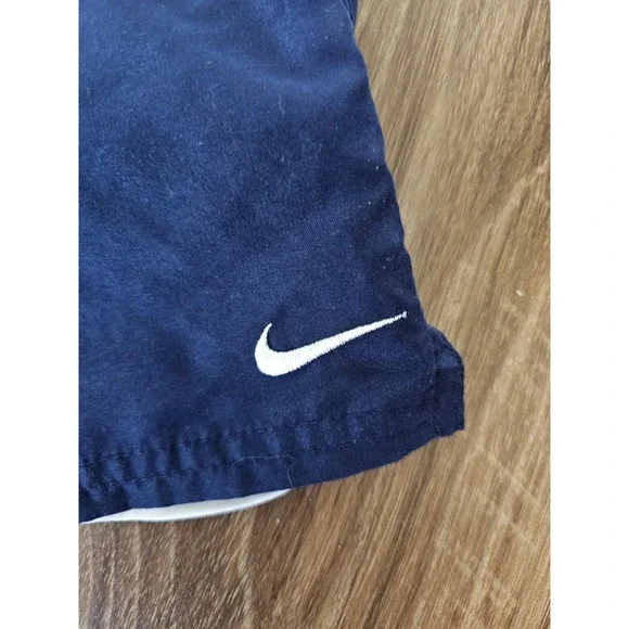 Nike Mens Navy Blue Swim Trunks Mesh Lined Board Shorts NESS9509 Size M - Picture 3 of 6